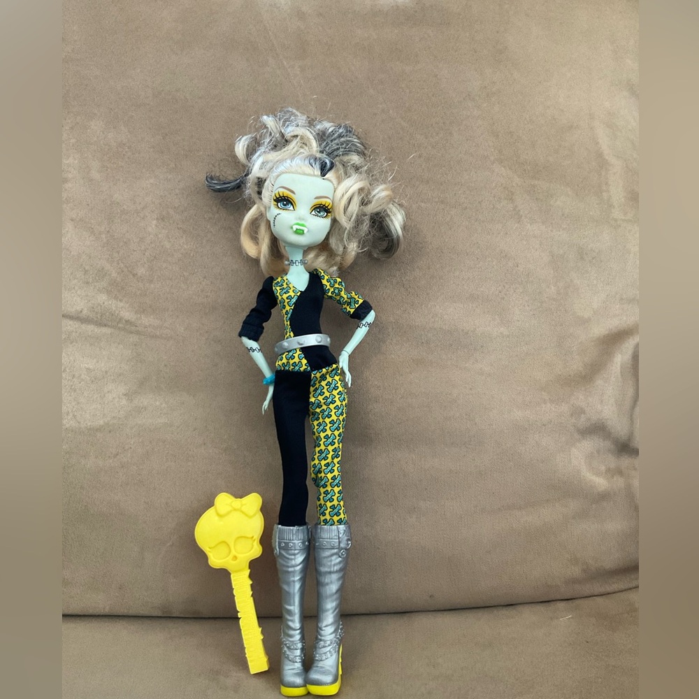 Freaky Fusion Frankie Stein Monster High Doll